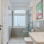 Elegantes City-Apartment In Bestlage Berlin 아파트 *