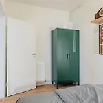 Elegantes City-Apartment In Bestlage Berlin 아파트 *